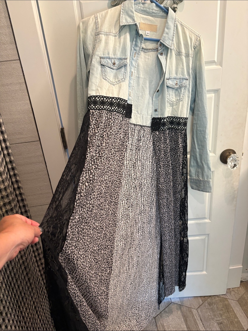 Light Wash Denim Top with Black Lace on side and leopard print